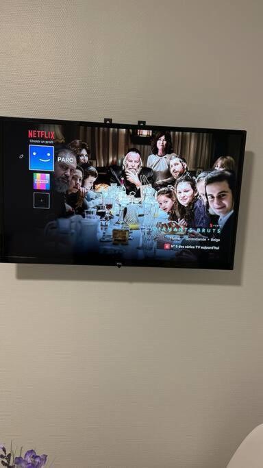 Family Flat Stade De France Airport Cdg Le Bourget "Appart'7" بيارفيت-سور-سين المظهر الخارجي الصورة