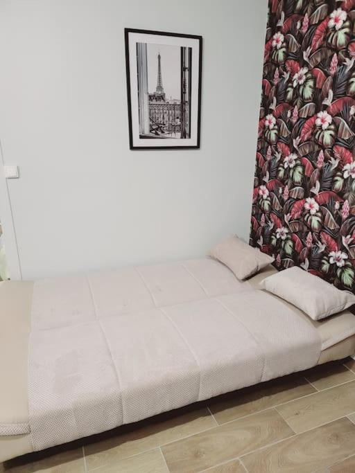 Family Flat Stade De France Airport Cdg Le Bourget "Appart'7" بيارفيت-سور-سين المظهر الخارجي الصورة